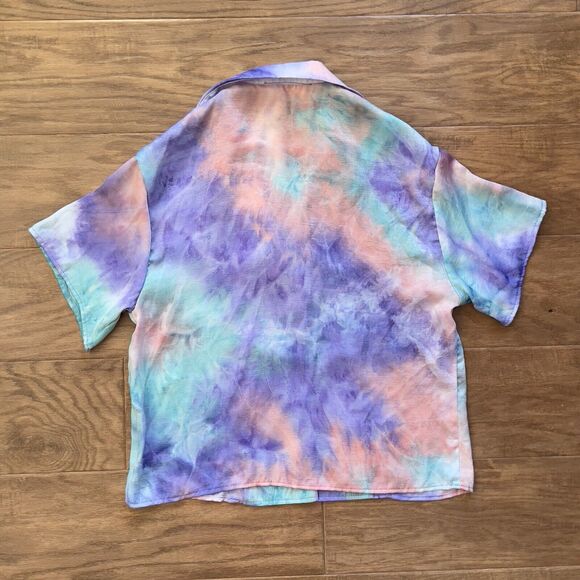 NWT Urban Outfitters Urban Renewal Shirt XS Tie Dye Button Up Pink Purple Blue - Picture 2 of 11